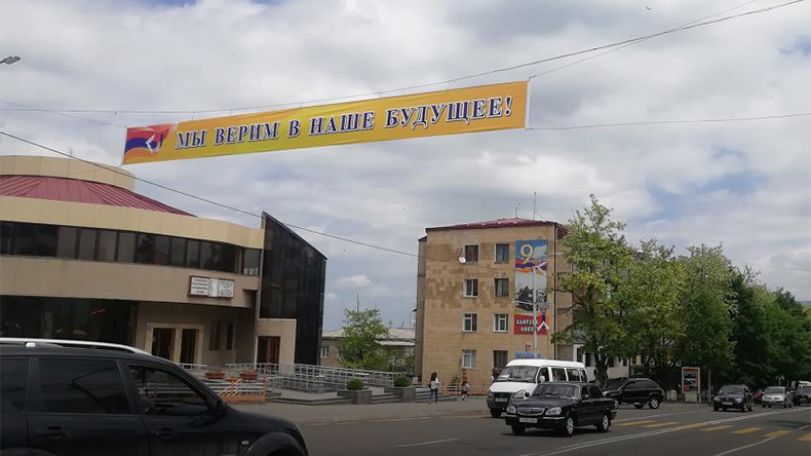 Баку может внести журналиста Известий Григория Климова в «черный список» из-за посещения НКР