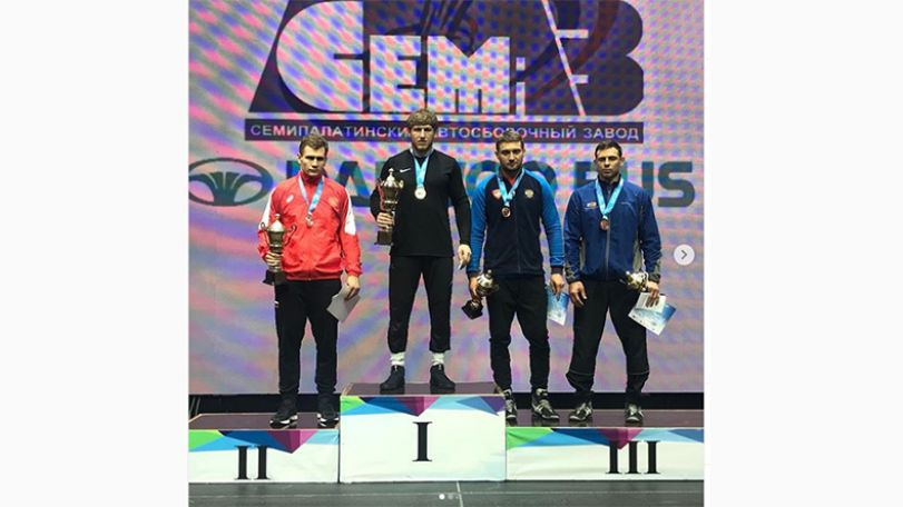 Arthur Aleksanyan thanks all supporters after winning a champion title