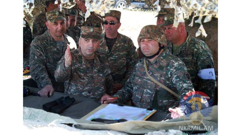 В Арцахе прошли тактические батальонные военные учения с боевой стрельбой