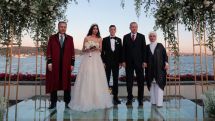 Erdogan officiates at footballer Mesut Özil's wedding