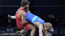 Минск-2019: армянские борцы Карен Асланян и Карапет Чалян вышли в полуфинал