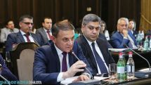 Armenian PM awards military titles to police, security chiefs