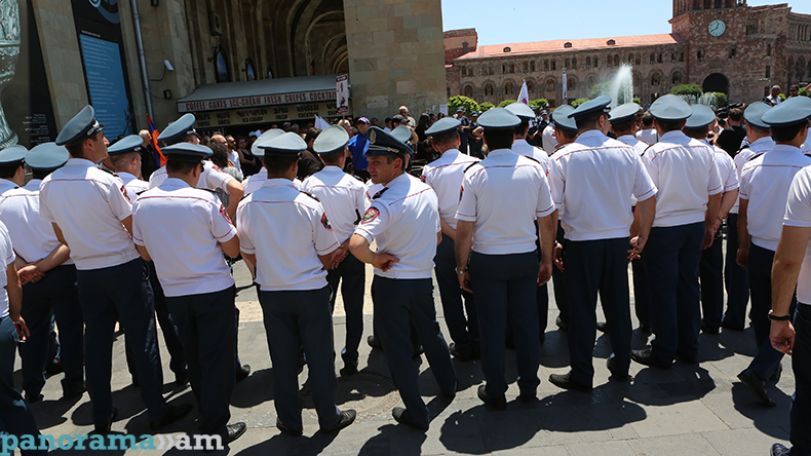 Six Kocharyan supporters detained during clashes with police