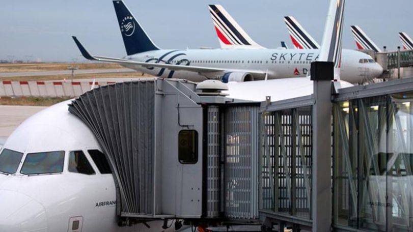France plans to put an 'ecotax' on nearly all air travel