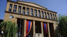 ԵՊՀ արհկոմիտեն անհամաձայնություն է հայտնել ԵՊՀ  26 աշխատողների հետ աշխատանքային պայմանագրերը լուծելուն