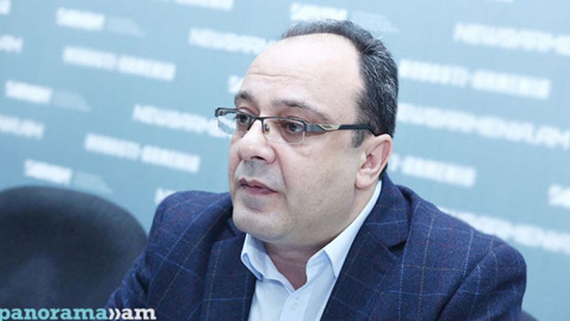 Аналитик Карен Бекарян: Премьер Армении в одиночку взял на себя эту ответственность