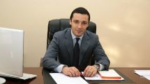 Տնտեսագիտական համալսարանի ռեկտորի դոկտորականի ոդիսականը