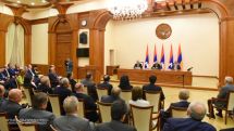 Artsakh president hosts executive staff of Armenian MFA's central apparatus, diplomatic corps