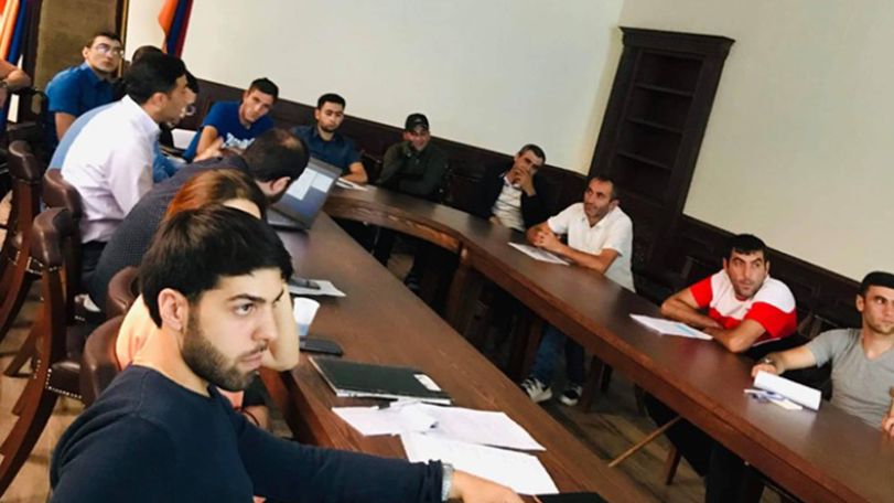 Զինվորի տանը վերականգնողական բուժում ստացող տղաները սովորում են կազմել գրագետ բիզնես պլաններ