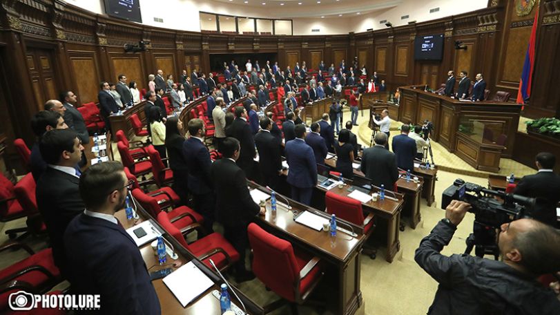 Armenian parliament kicks off autumn session