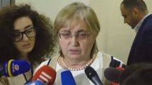 Судья КС Армении Альвина Гюлумян не собирается подавать в отставку
