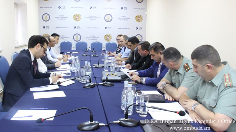 ՄԻՊ առընթեր զինծառայողների խորհրդի նիստի հարցերը քննարկվել են Պաշտպանության նախարարության հետ