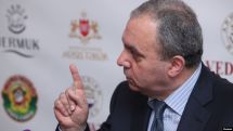 Հրանտ Բագրատյան. Մի քայլ առաջ, երեք քայլ ետ...