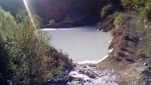 Из поврежденного хвостохранилища комбината в Сюнике отходы попали в реку Вохчи