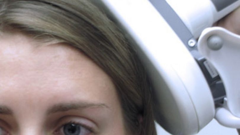 Electrical brain stimulation 'boosts memory'