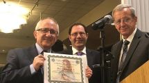 Turkish historian receives award for research on Armenian Genocide
