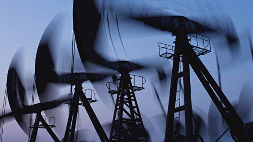 Котировки нефти продолжают снижаться в среду