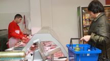 FAO: World food prices rise for first time in five months