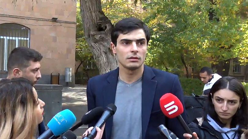 Давид Апонян: Студенты говорят, что не изменили свою позицию даже после беседы с премьером