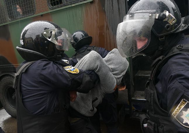 Ukraine says it has detained deputy to slain Islamic State official