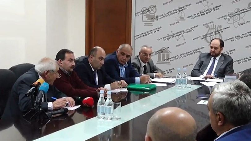 «Տարիուկես առաջ դուք էլ մեր կարգավիճակին դասախոս էիք»