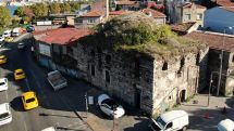 Bath designed by Ottoman-Armenian architect put up for sale in Turkey