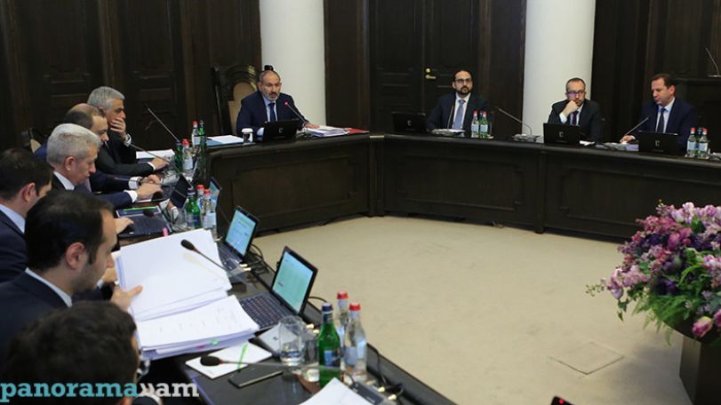 Երբեմն ավելի լավ է ոչինչ չանել, որ բոլորը,  ինչպես նախորդ շրջանում, իրենց յուղի մեջ տապակվեն. Փաշինյան