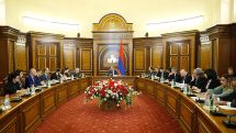Արայիկ Հարությունյան. Աշխատանքներ են տարվում ավագ դպրոցների ծրագրերը փոխելու