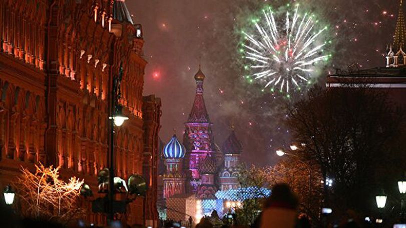 Что омрачает настроение россиян в канун Нового года? Результаты опроса
