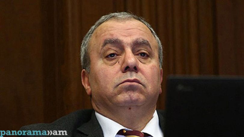 Former PM doubts the chances for gradual improvement of economy in 2020-21