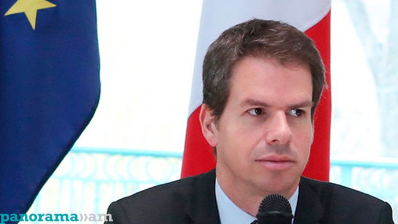 French Ambassador extends congratulations on Holy Christmas