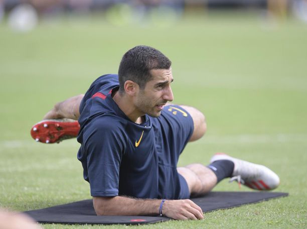 Mkhitaryan suffers another injury