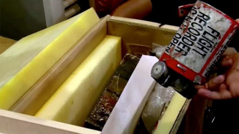 Ukrainian plane's black box to be downloaded in France