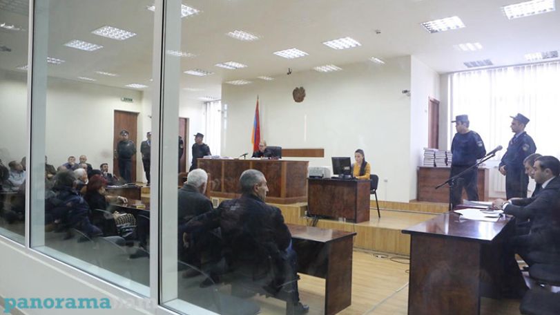 Из-за отсутствия адвоката Хачатурова заседание суда отложили