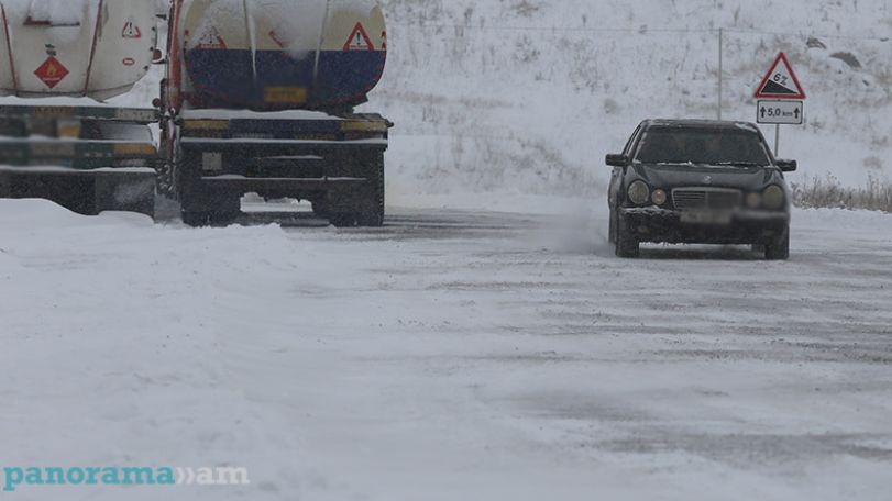 Սյունիքի մարզի ավտոճանապարհներին տեղ-տեղ մերկասառույց է