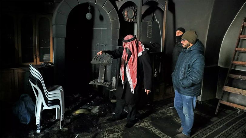 Vandals set fire to mosque in east Jerusalem