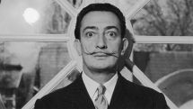 Smash and grab thieves take Salvador Dalí art from Swedish gallery