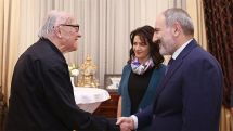 PM Pashinyan offers condolences on passing of conductor Yuri Davtyan