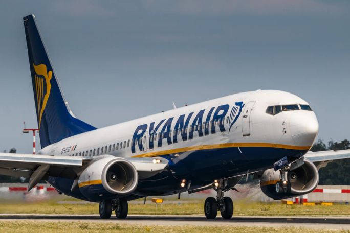 Ryanair из-за коронавируса на 3 недели сократит на 25% полеты в Италию и из этой страны