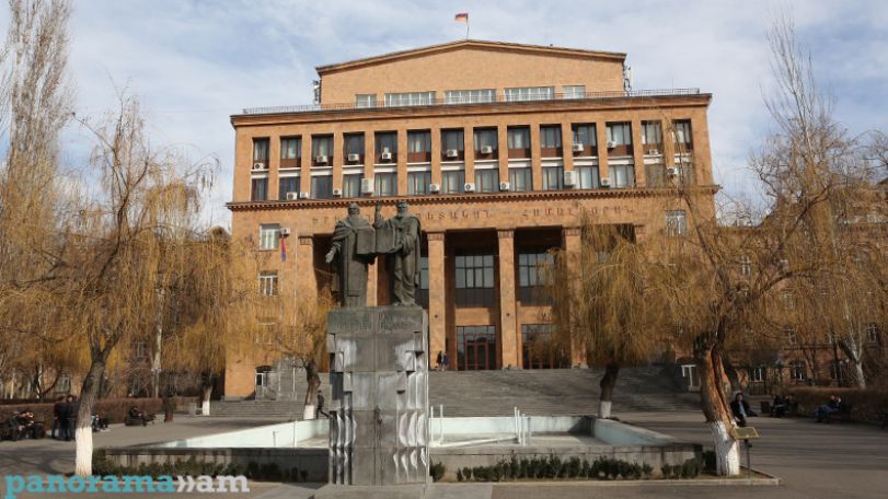 ԵՊՀ ռեկտորի մրցույթին մասնակցելու համար հայտ է ներկայացրել հինգ հավակնորդ