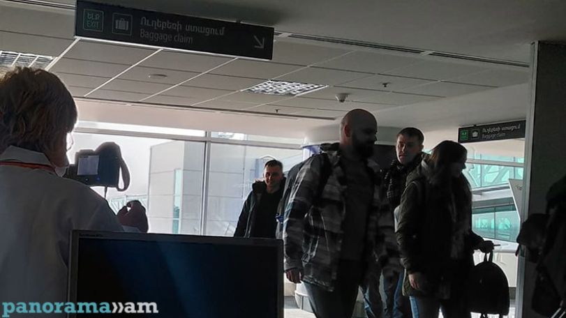 Armenian health authorities urge citizens returning from some countries to self-isolate