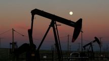 Мировые цены на нефть продолжают стремительное падение
