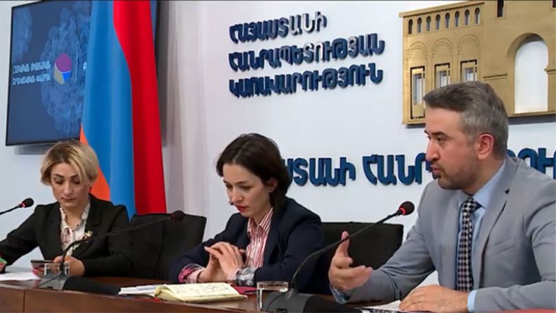 Խզմալյան. Մենք պատրաստում ենք անհատ, տարեց, անժառանգ արվեստագետների ցանկը