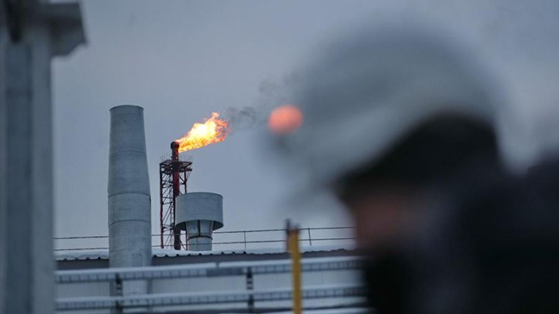 Oil jumps after OPEC and allies agree to historic production cut