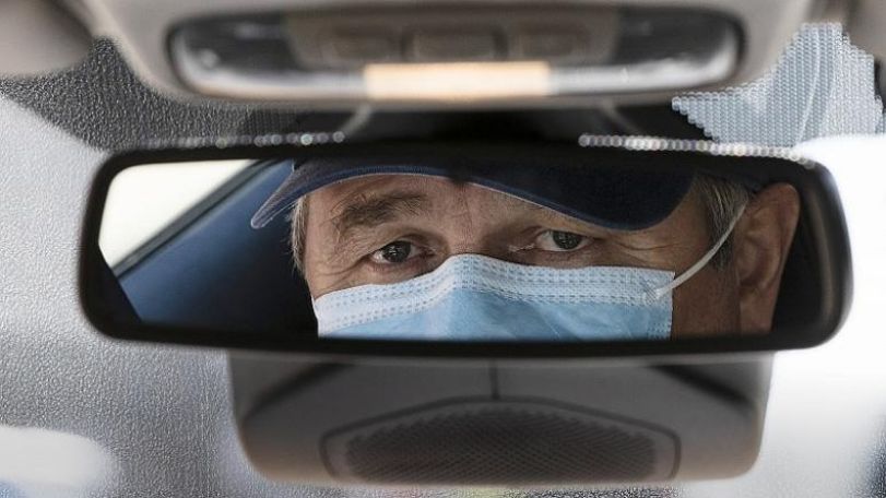 Coronavirus death toll in France nears 14,400
