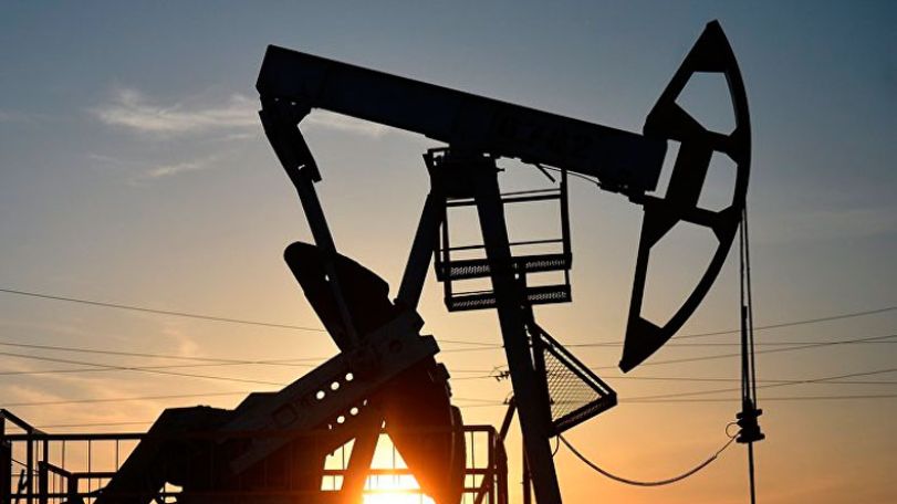Котировки нефти растут в среду после обвала во вторник