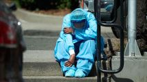 Global coronavirus cases top 2.2 million