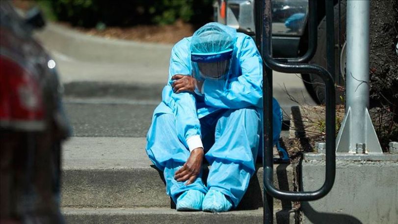 Global coronavirus cases top 2.2 million