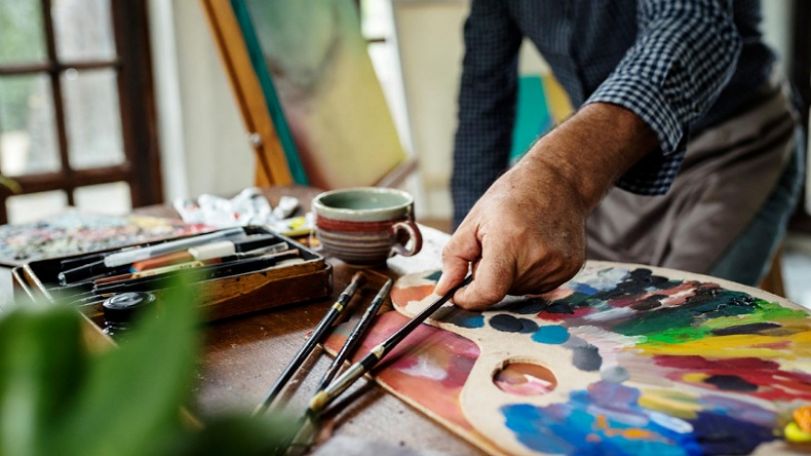 95 percent of U.S. artists experienced income loss due to COVID-19, survey finds