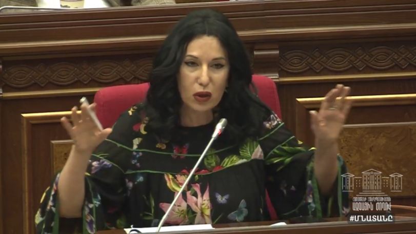 Обязательный масочный режим в Армении: будет ли осуществляться контроль за ценами на маски?
